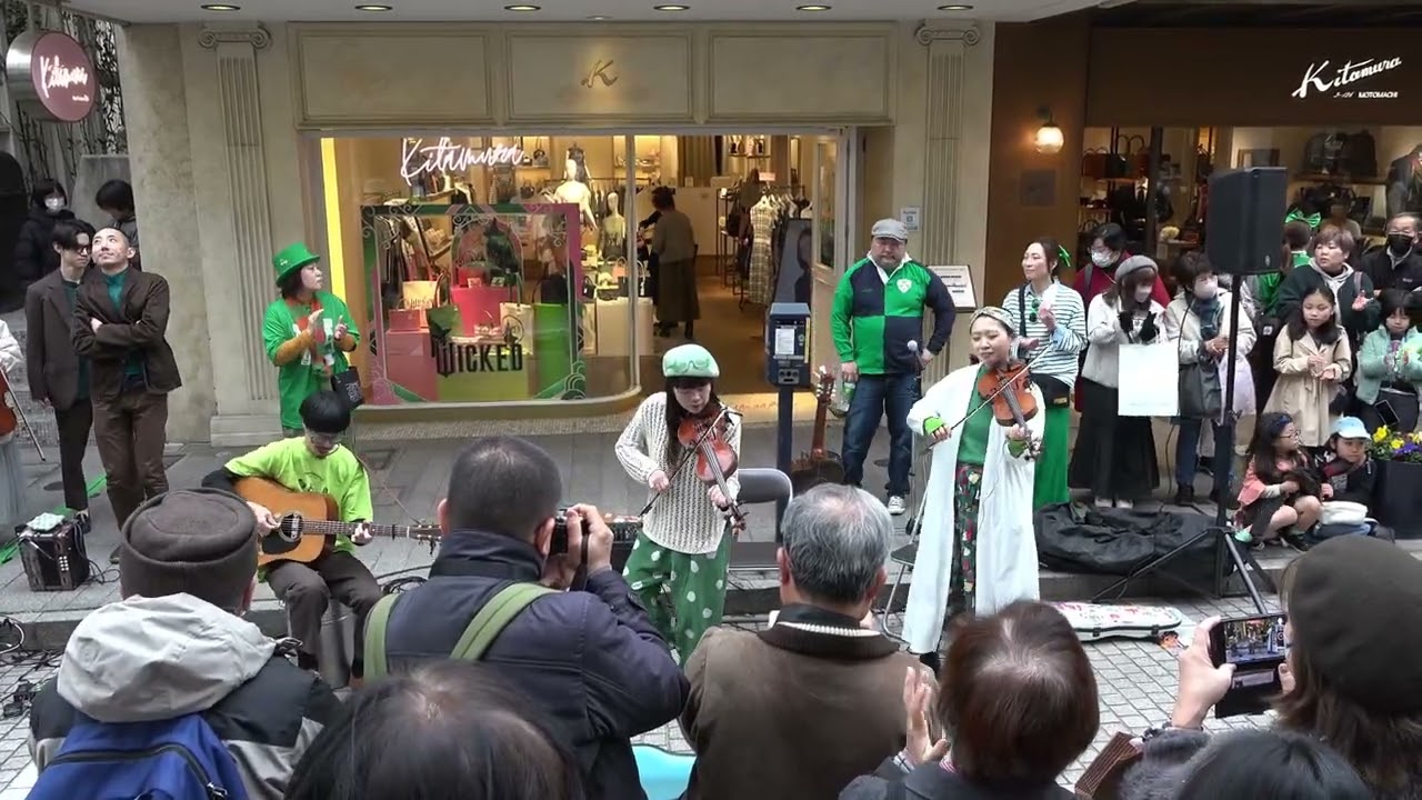 tricolor (duo) 2025 St Patrick's Day Parade Motomachi, Yokohama