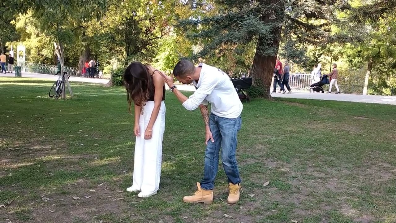 Initiation à l'hypnose avec Louise / first try at hypnosis