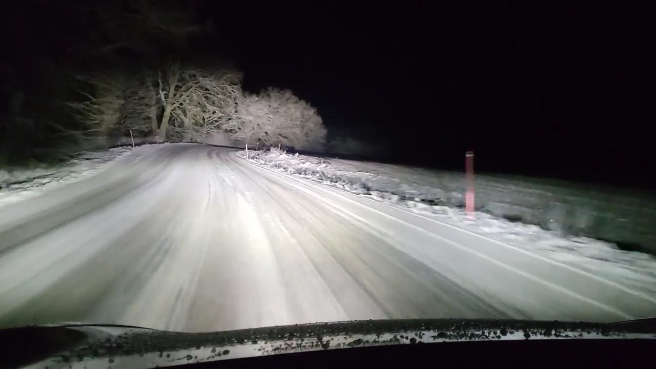 Tesla model 3 Highland with led bar Purelux Panther C540