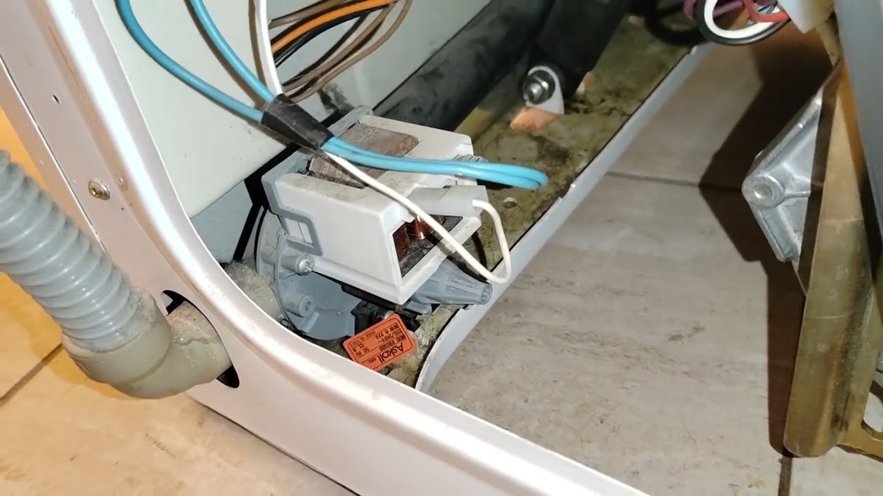 Philco W483X automatic washing machine - motor test with new bearings