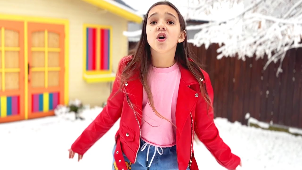 👧🏼 MARA ȘTEFANIA 💯 POȚI ȘI TU ❤️ (Official Video)
