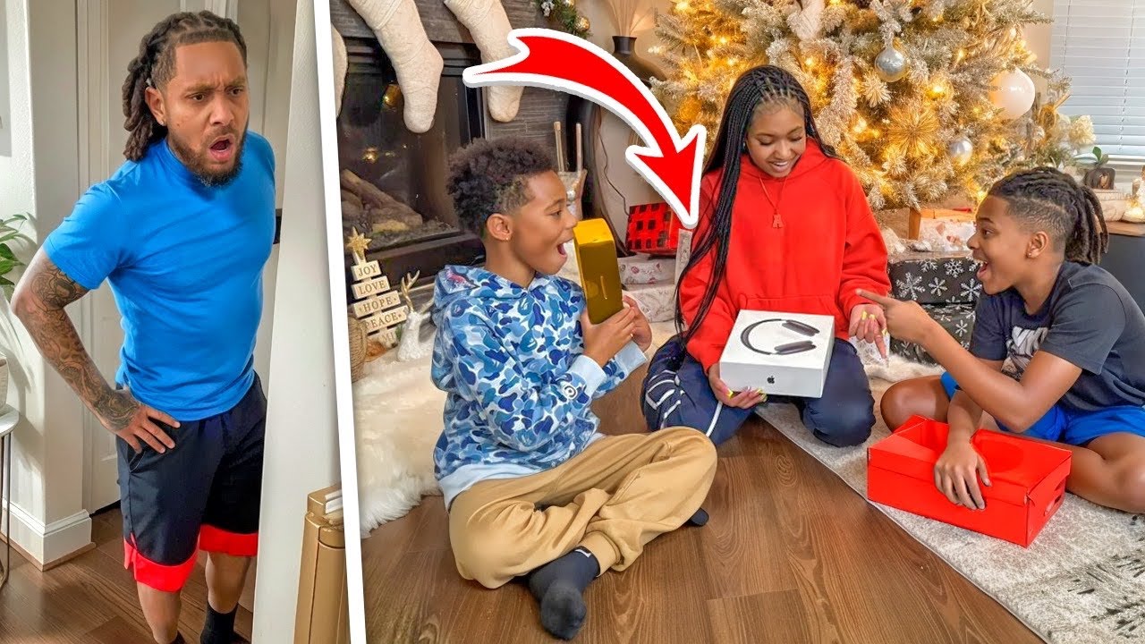 Dad CANCELS CHRISTMAS! SIBLINGS DIDN'T LISTEN 😳