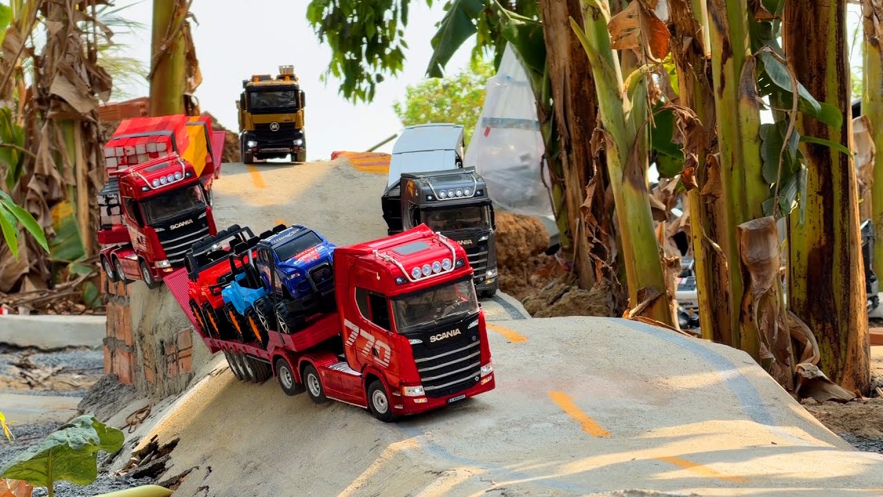 RC Many Truck Drive On The Way Studio By Scania 770S Red & Huina1536 And Excavator 1594