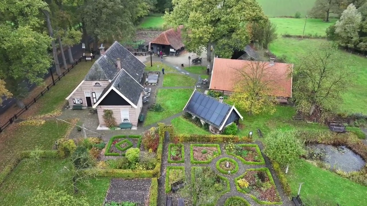 Mooi Museumboerderij Wendezoele op Twickel in Delden