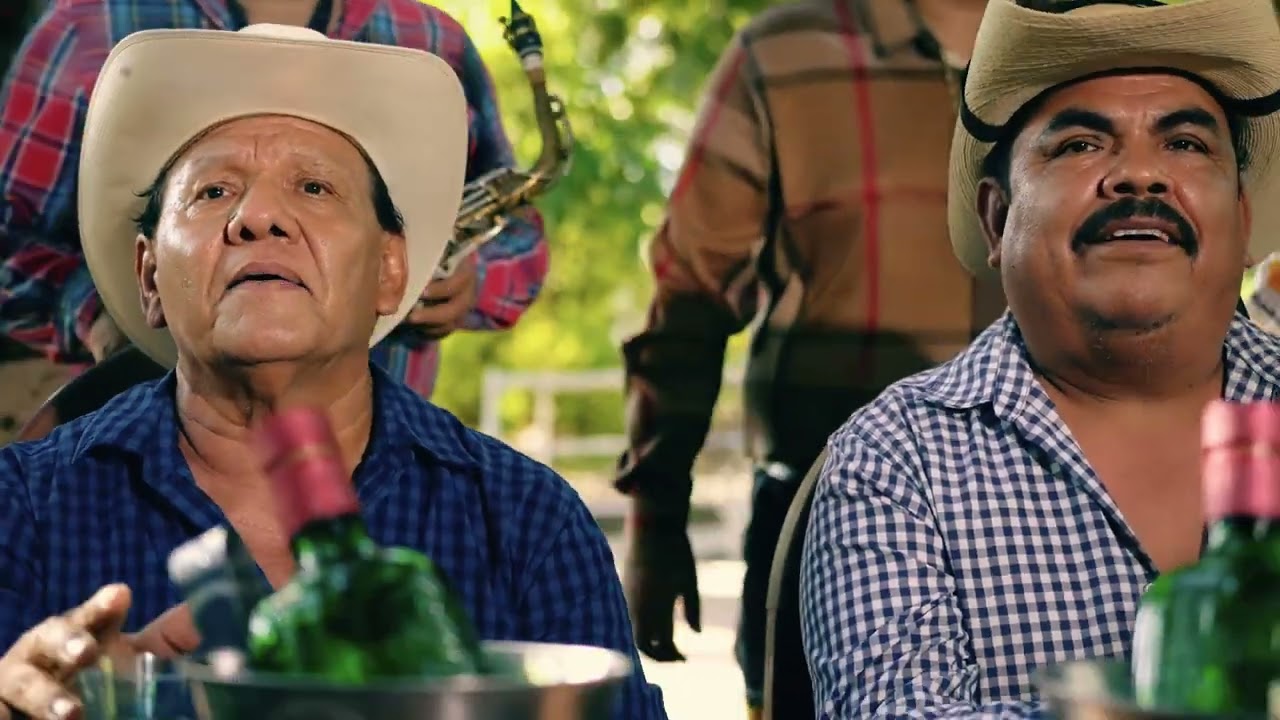 BANDA SAN RAFEL DE DAVID VALENZUELA FT LOS COCHOS DTC - POPURRI PA PISTEAR (Video Oficial)