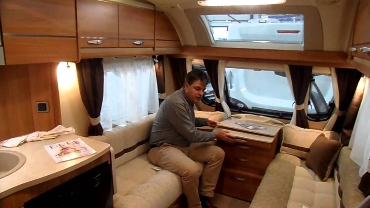 Sprite Cruzer 460 SR nu bij Meerbeek Caravans en Camper in Doetinchem