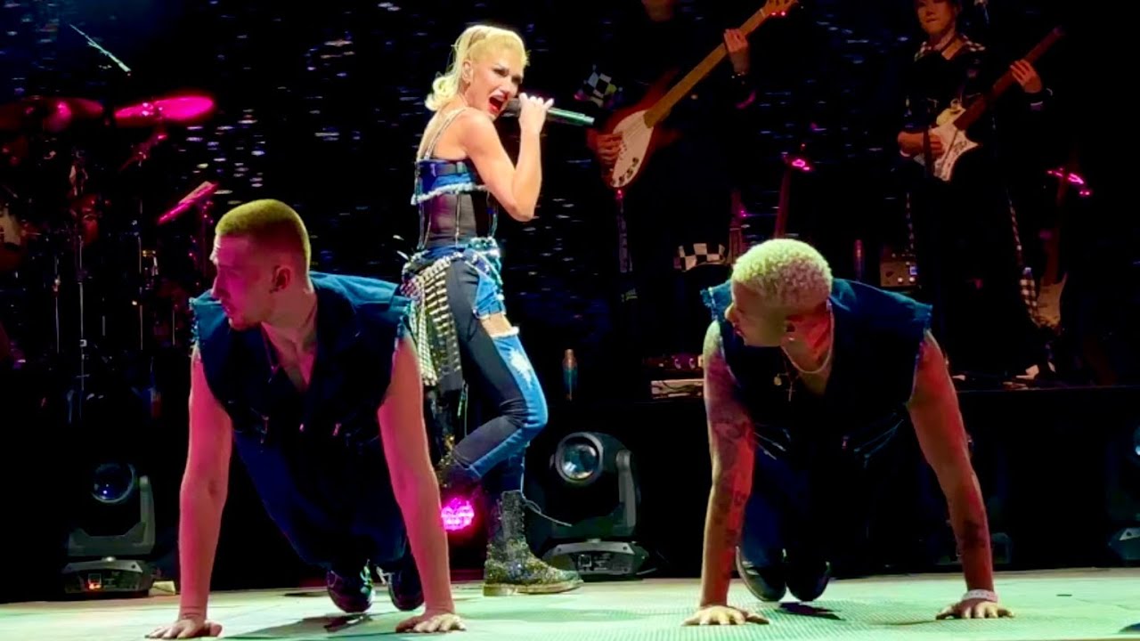 Gwen Stefani - Just a Girl live in La Quinta, CA - 1/20/2023