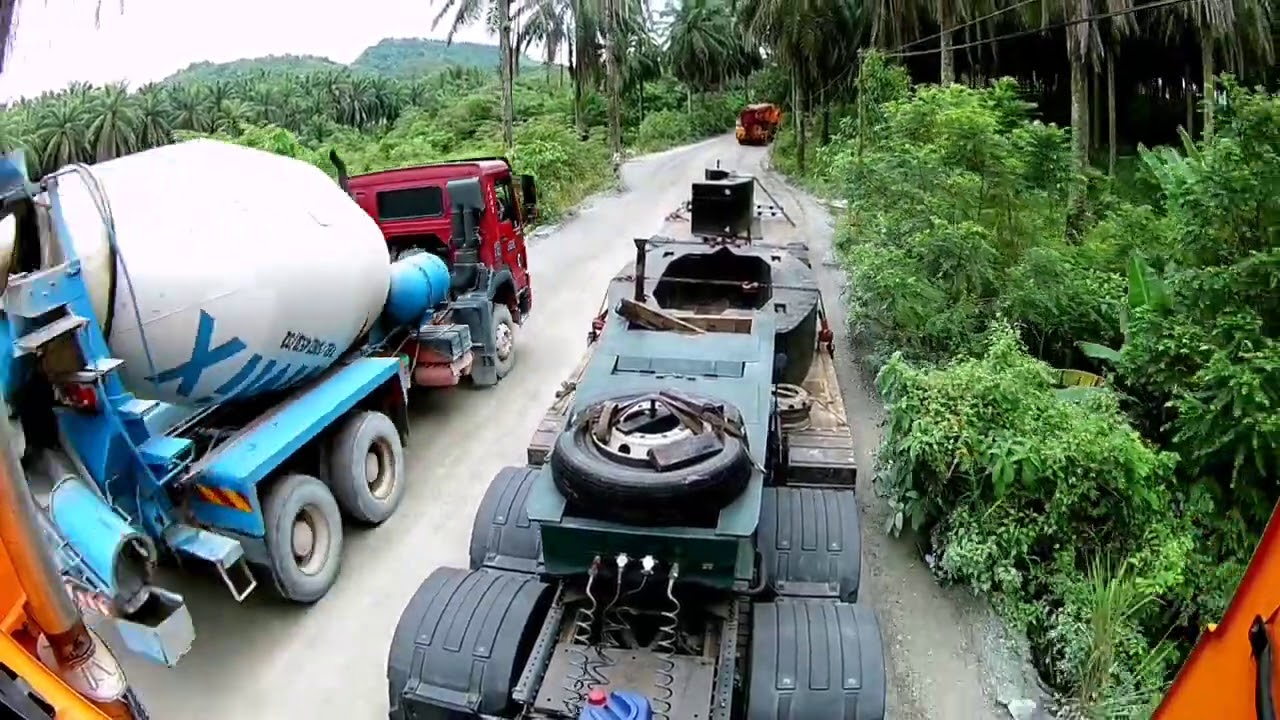 MOVING OUT FROM QUARRY AFTER FINISH JOB.