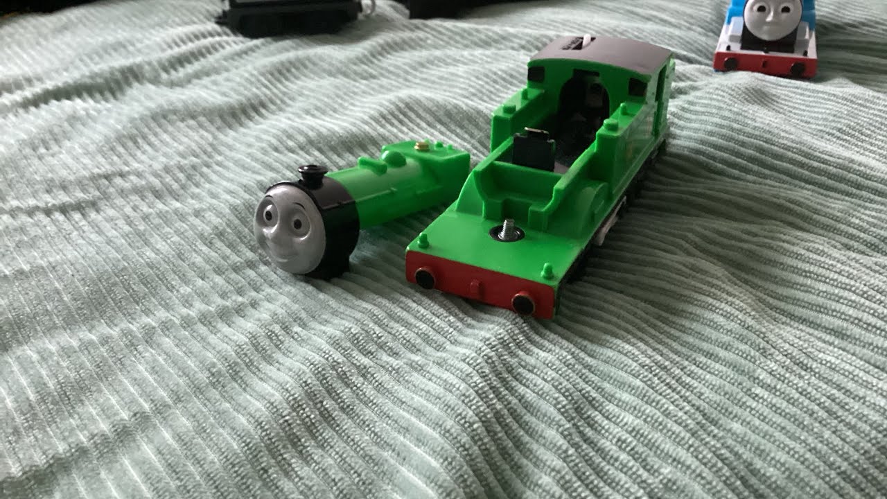 Tomy Oliver review