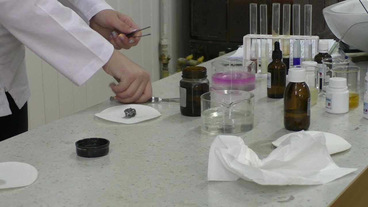 ChimECo - Reactia Na și K cu Apa