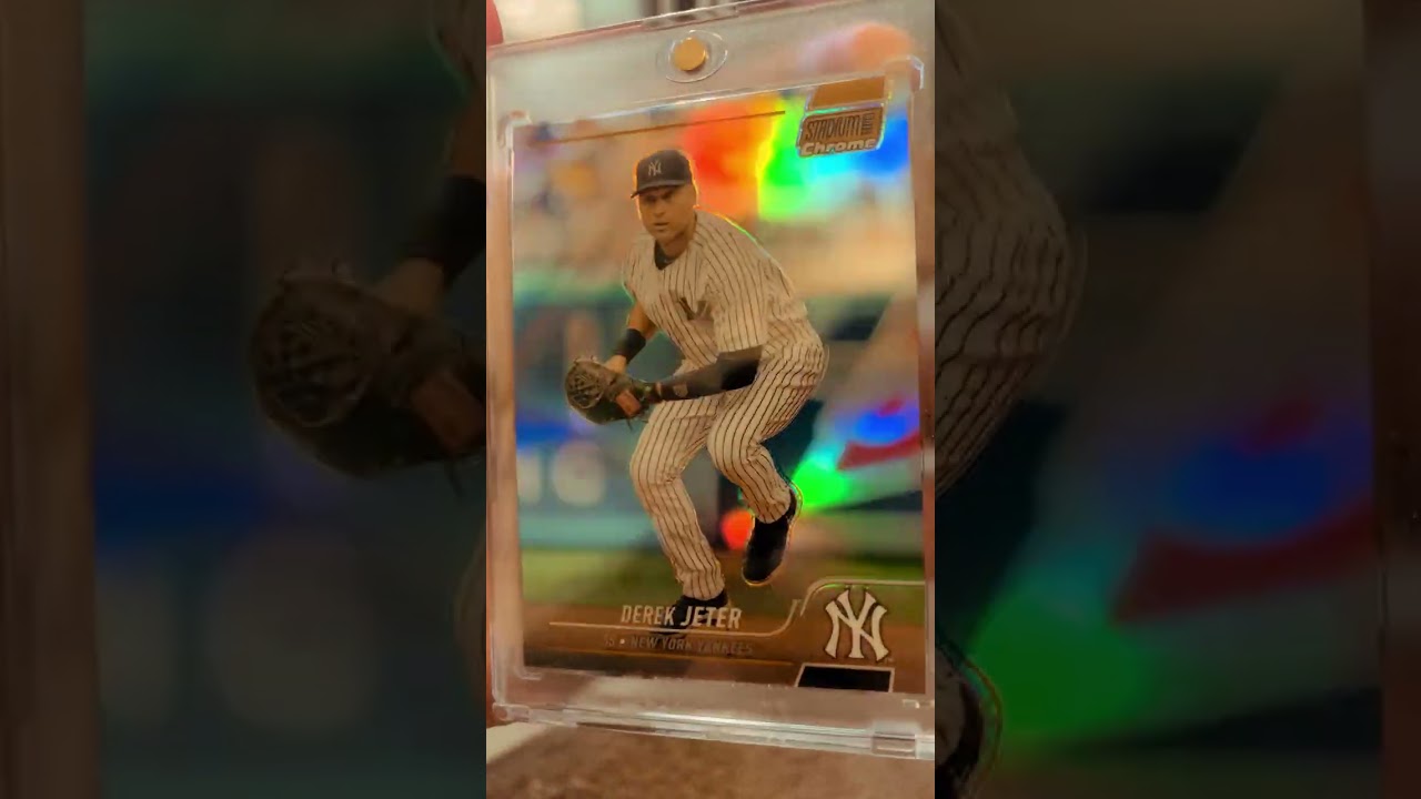 2022 Topps Stadium Club Chrome Gold Refractor Derek Jeter /50