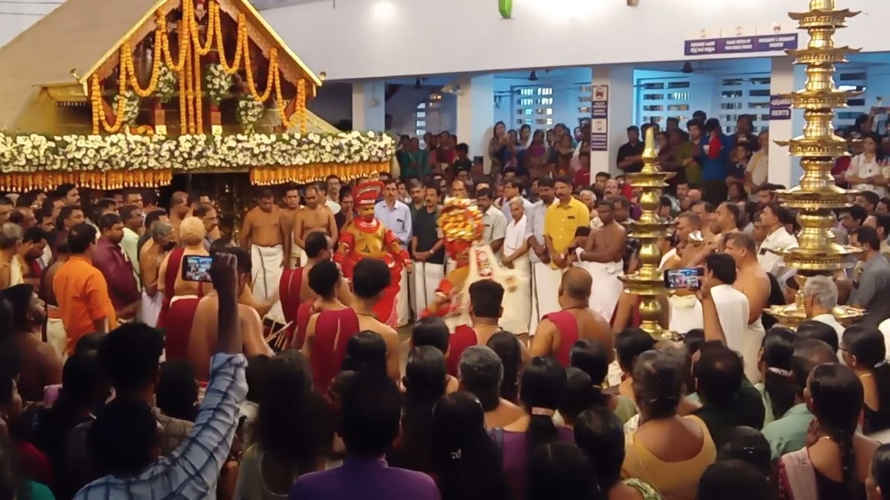 പറശ്ശിനിക്കടവ് ഉത്സവം 2025 മുടി അഴിക്കുന്നത് കണ്ടോ മുത്തപ്പൻ🙏❤️ 
