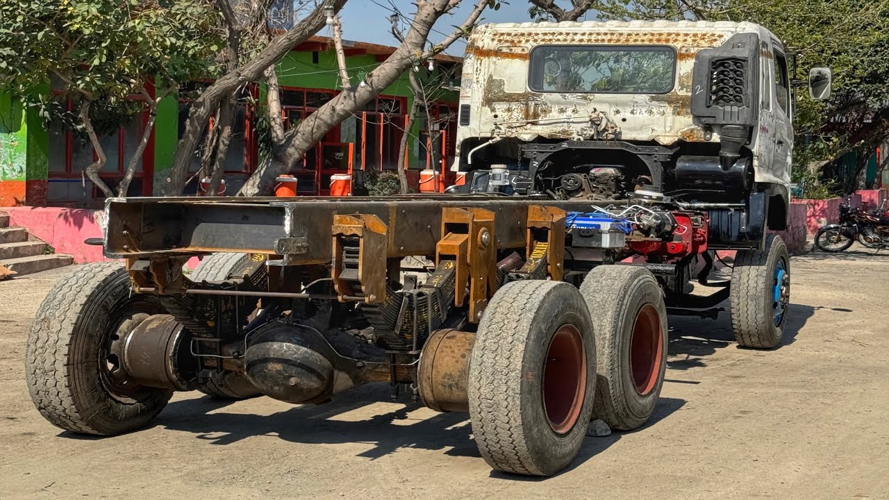 Builds a powerful truck from Junkyard chassis / Let,s See