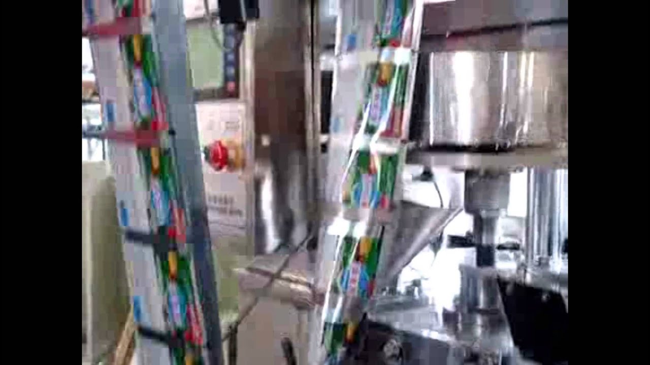 Vertical Automatic Packaging Machine For Granules VFFS Packer With Measuring Cup