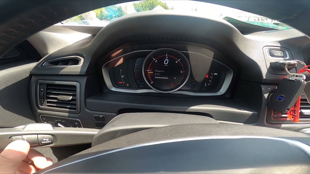 How to Change Instrument Cluster Theme in VOLVO V70 III ( 2007 &ndash; 2016 ) - Customize Display