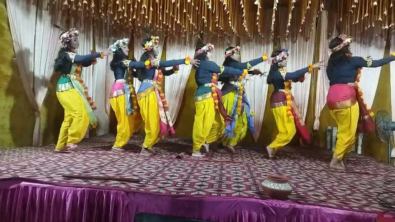 Group Dance on life of lord Shri Krishna