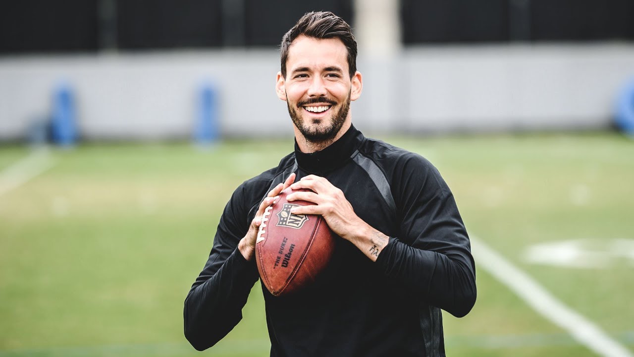 Roman B&uuml;rki meets CAM NEWTON | BVB Keeper joining NFL Club