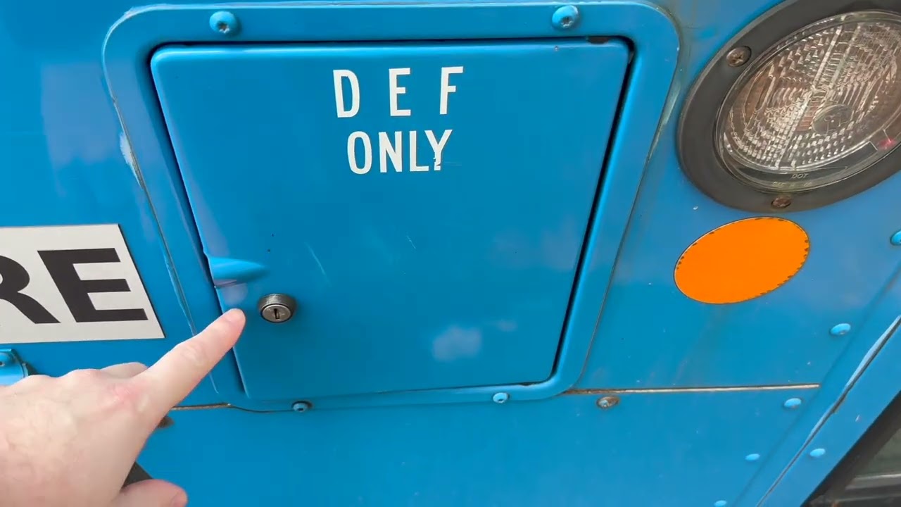 Bus 15 Cold Start & Changing DEF tank lock (Re-Upload)