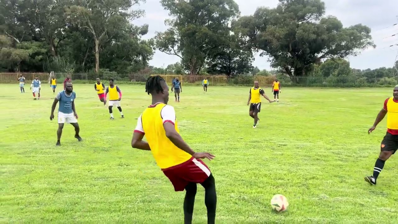 First training in the year, we go again 💪🏾⚽️🚀 #football #love #viral #trending 
