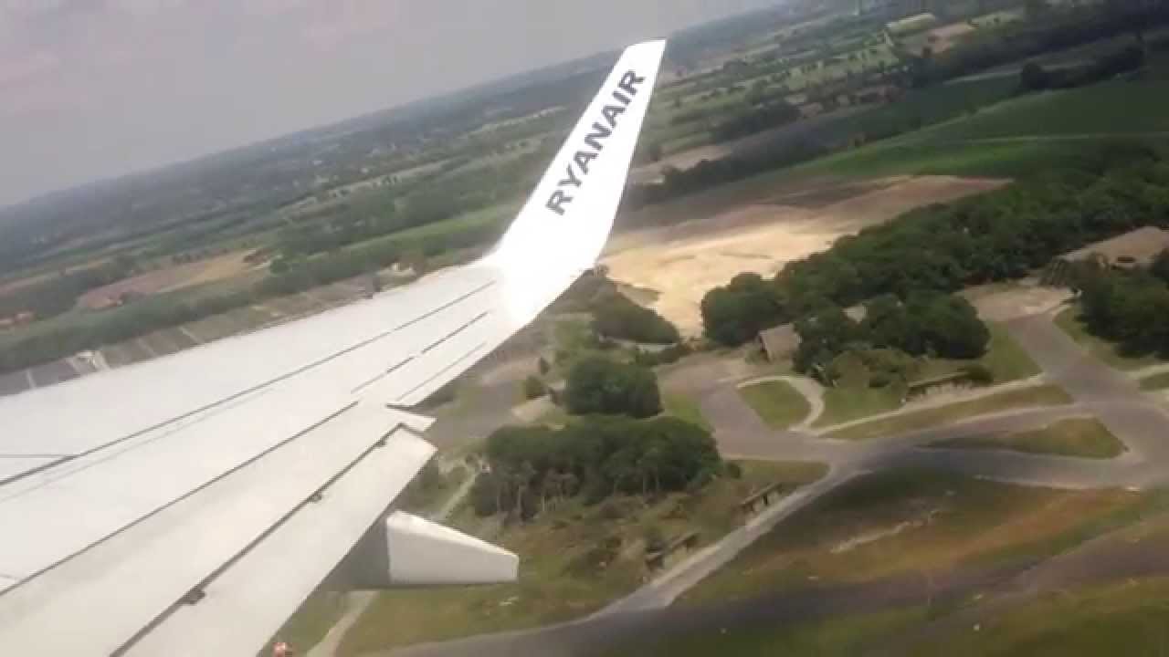 Take off and climb with Ryanair from Dusseldorf Weeze