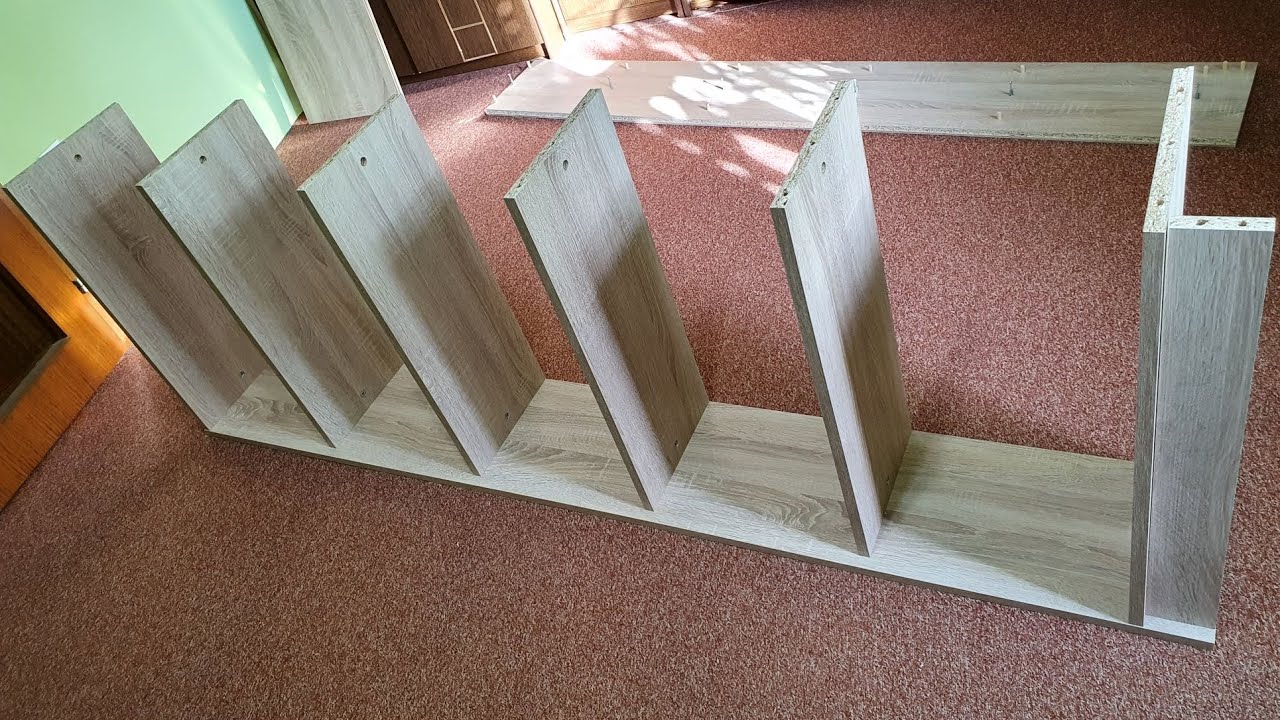 Könyvespolc összeszerelés - Bookshelf assembly