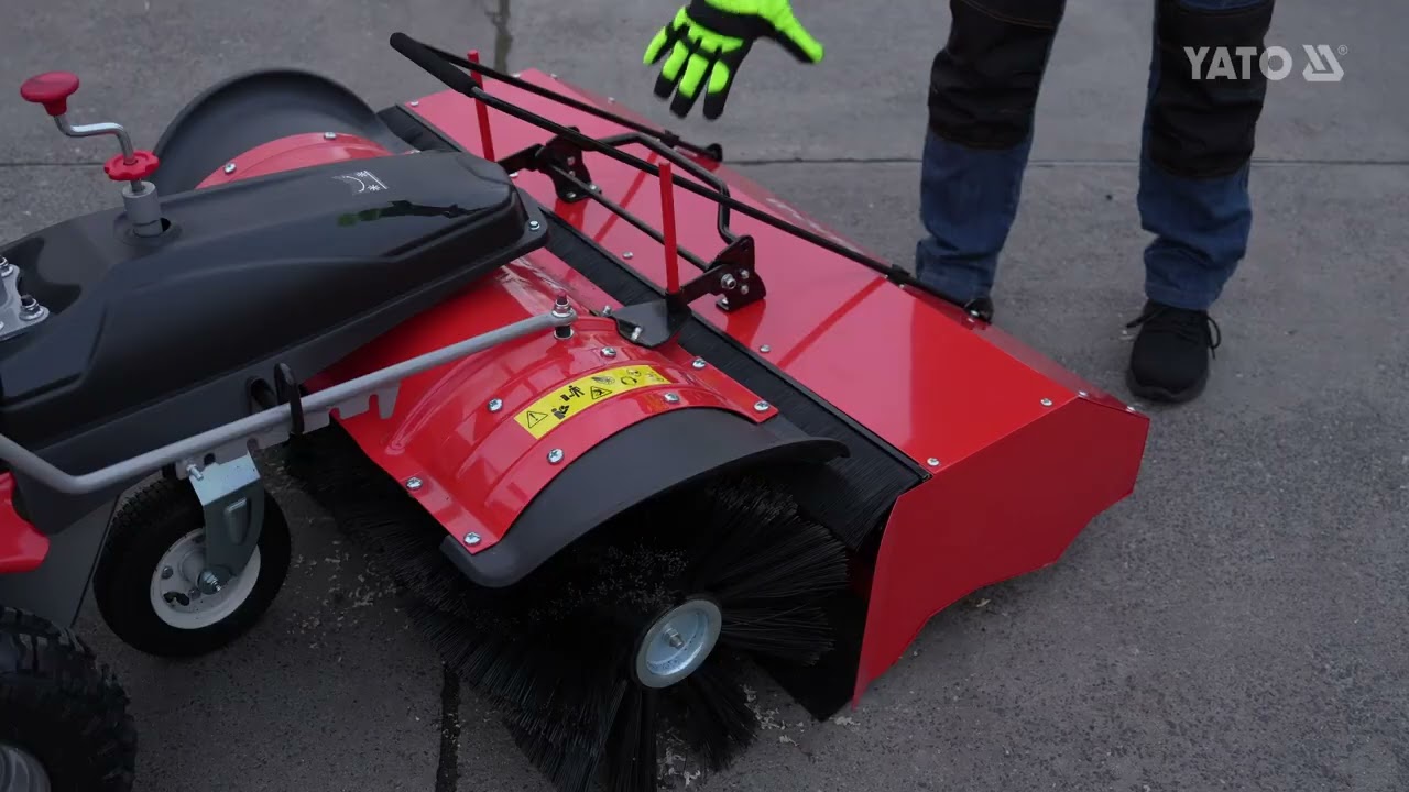 Zamiatarka spalinowa YATO YT-85600 100 cm