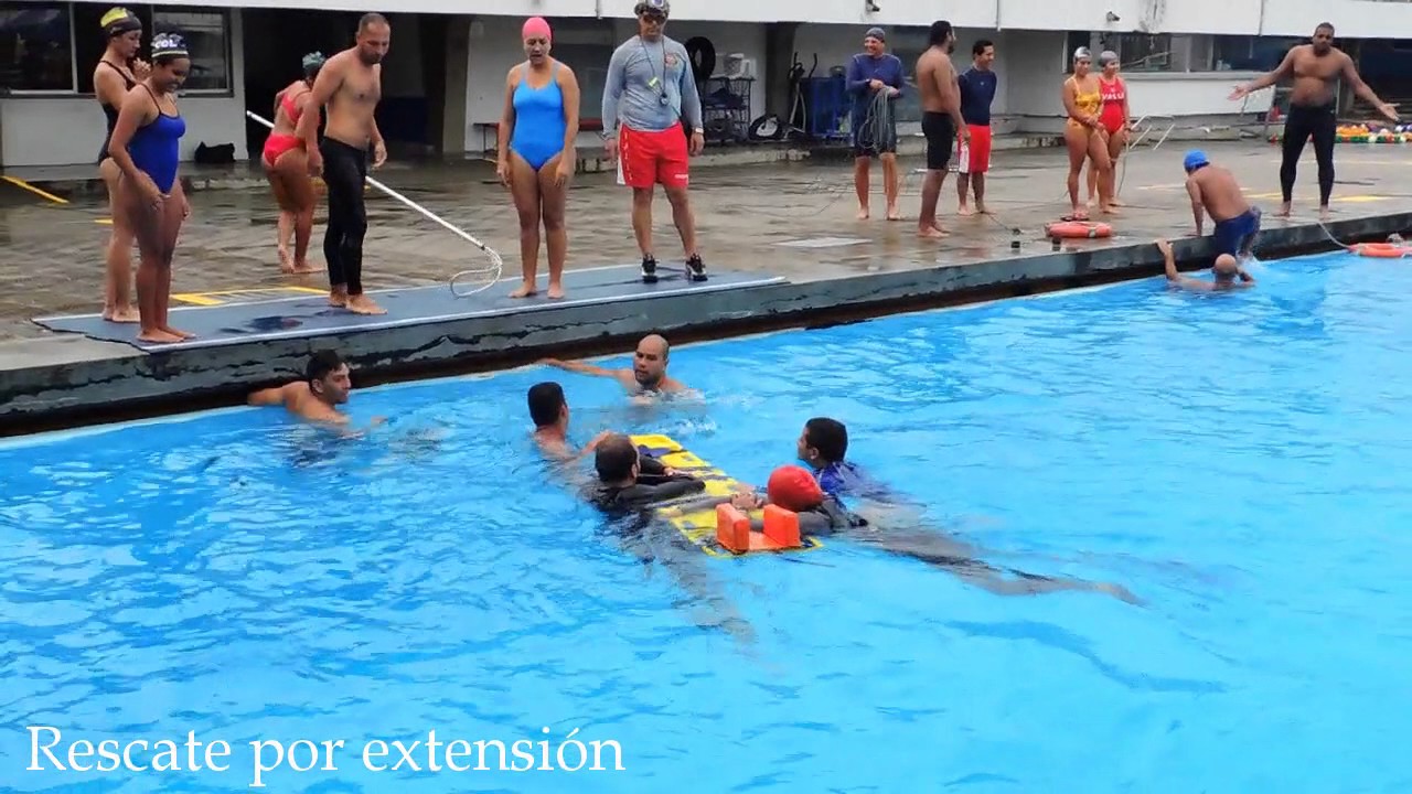Salvamento Acuático Rescate en Aguas Confinadas