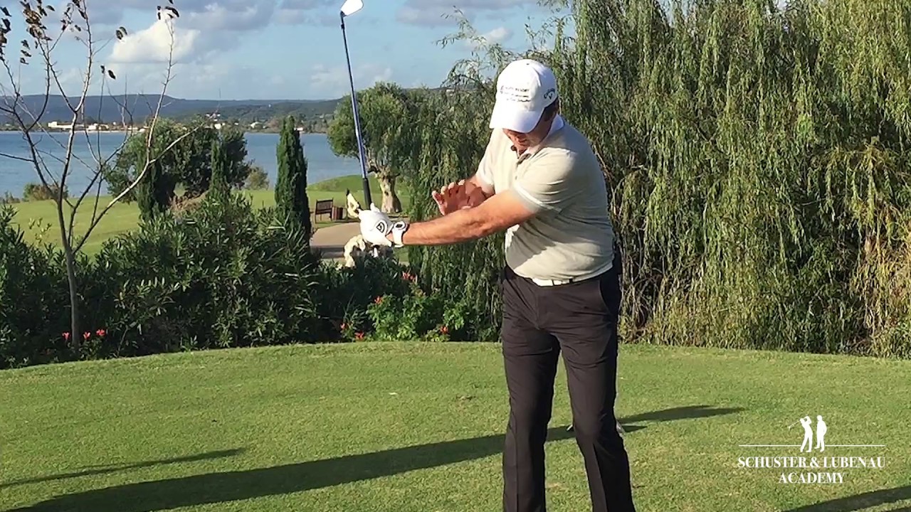 Richtiges winkeln der Handgelenke - der Motor des Golfschwungs