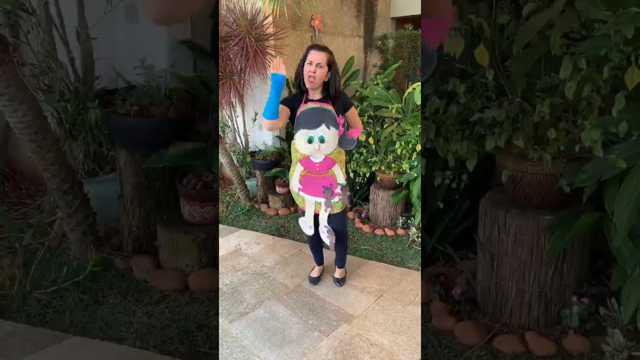 M&uacute;sica da formiguinha - Prof.&ordf; Viviane Fernandes de Ara&uacute;jo Vilela da escola municipal A&iacute;da Chaves.
