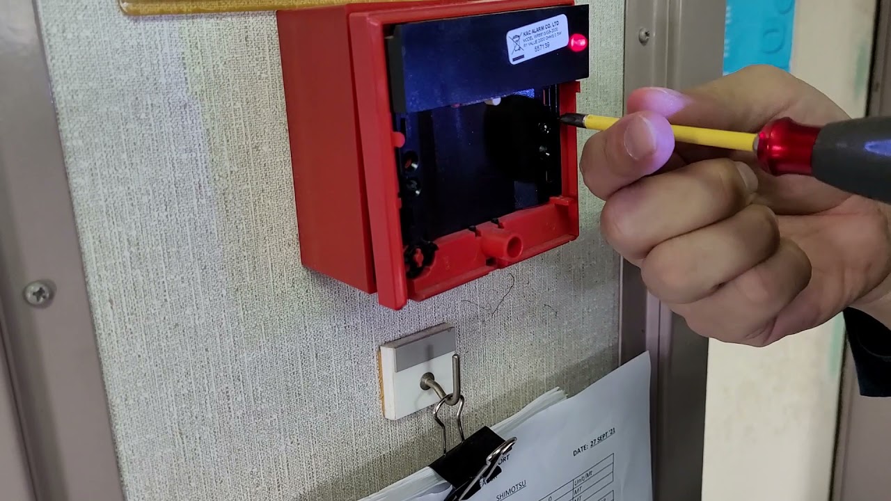 How to replace manual call point of Fire Detector