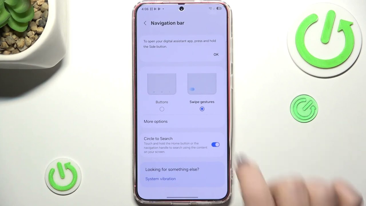 SAMSUNG Galaxy S25+ &mdash; настройте панель навигации с помощью жестов