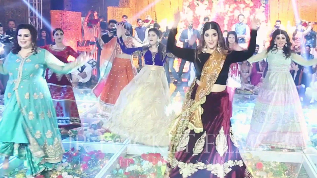 Hareem Farooq latest dance at Imran Raza Kazmi wedding - Pakistani Celebrities