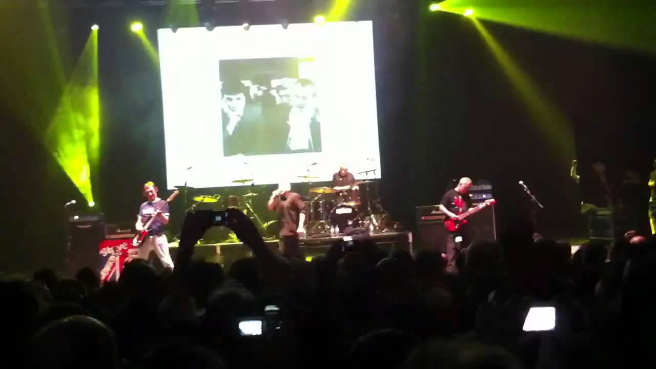 Buzzcocks - Breakdown - 26/5/12, Brixton Academy, London