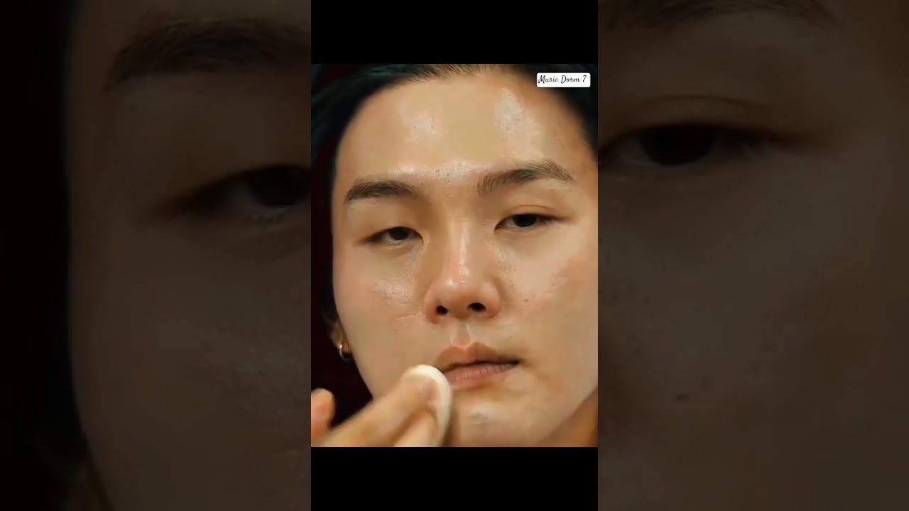 With the skin structure he looks so unreal 😍❤️&zwj;🔥 #minyoongi #yoongi #suga #minsuga #agustd #shorts