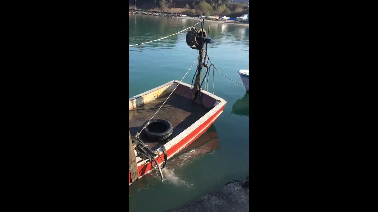 Zonguldak Alaplı batan balıkçı teknesini çıkartma.