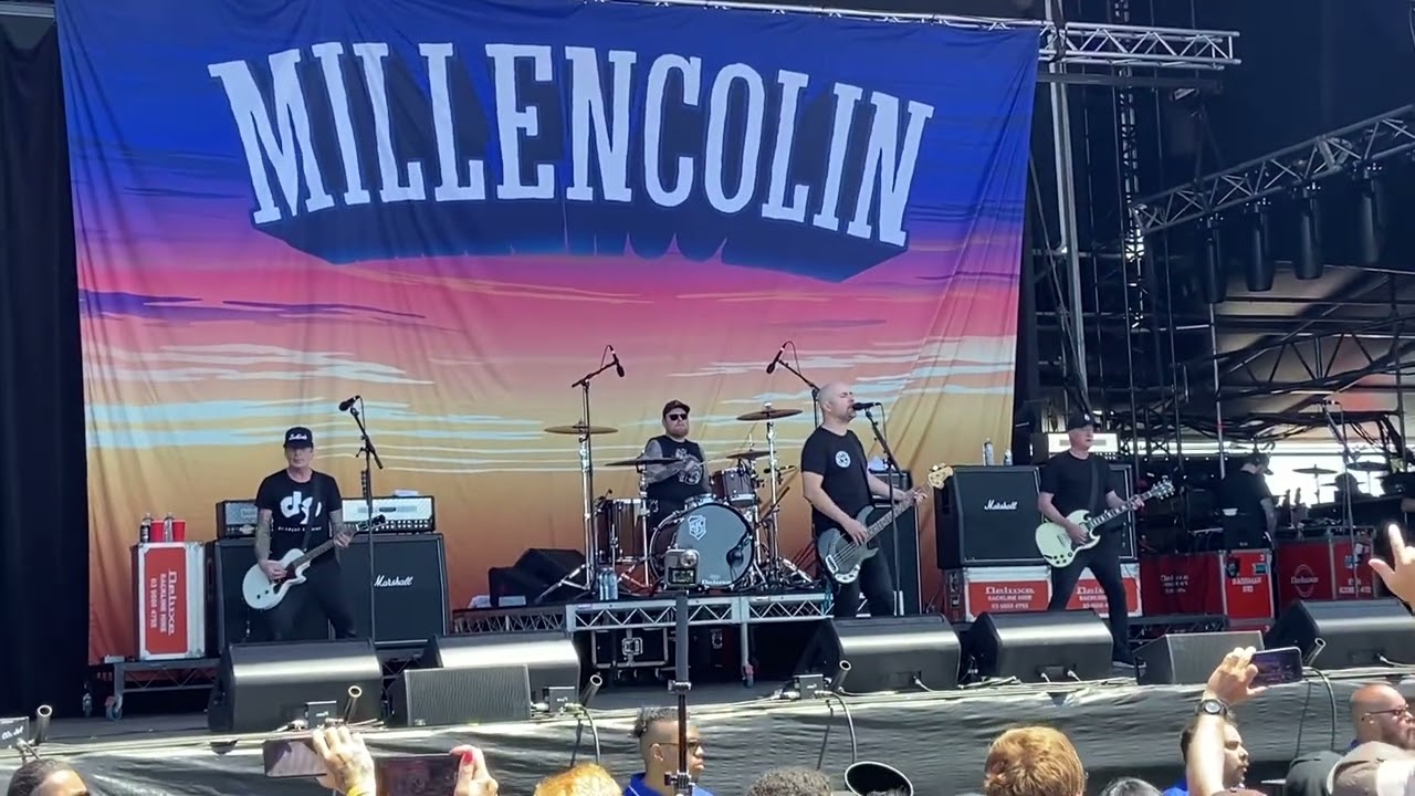 Millencolin - "Penguins And Polar Bears" live Sydney 2022