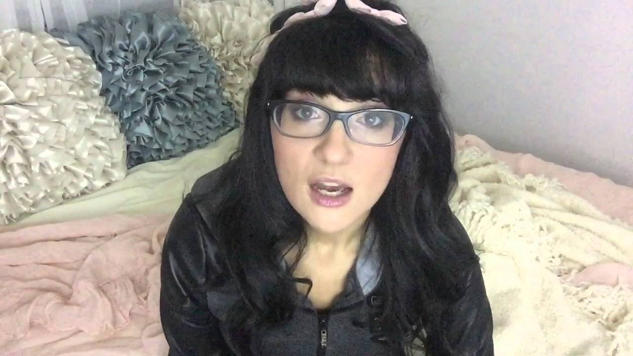 VLOG: EAT IN FRONT OF FAMILY SO THEY DON'T THINK YOU'RE STARVING YOURSELF!!!