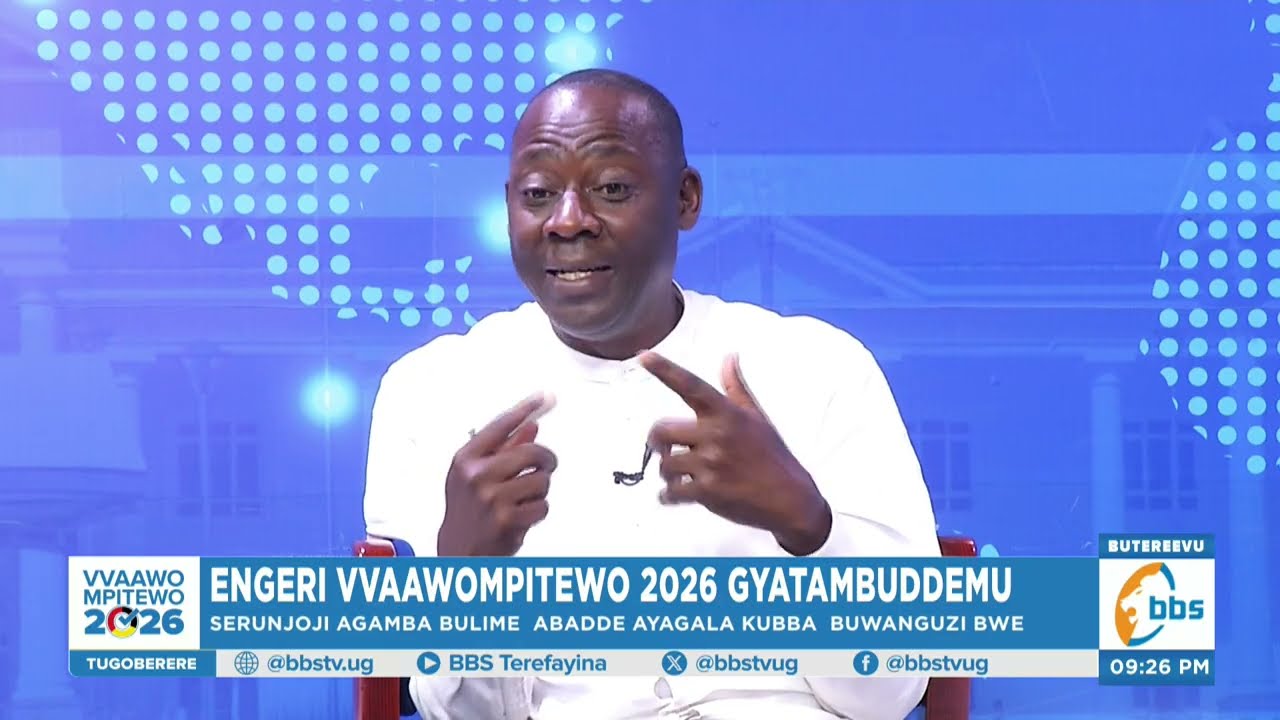 Eng. Balimwezo ne Michael Mabikke bakunyizza Hon. Nakawuki ku by'obuuma obukozesebwa mu kulonda