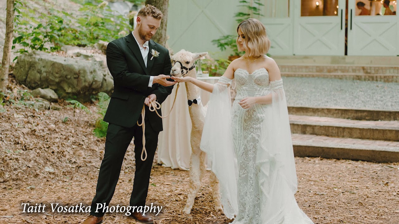 Oakleaf Cottage Wedding Venue Tour // Trenton, Georgia