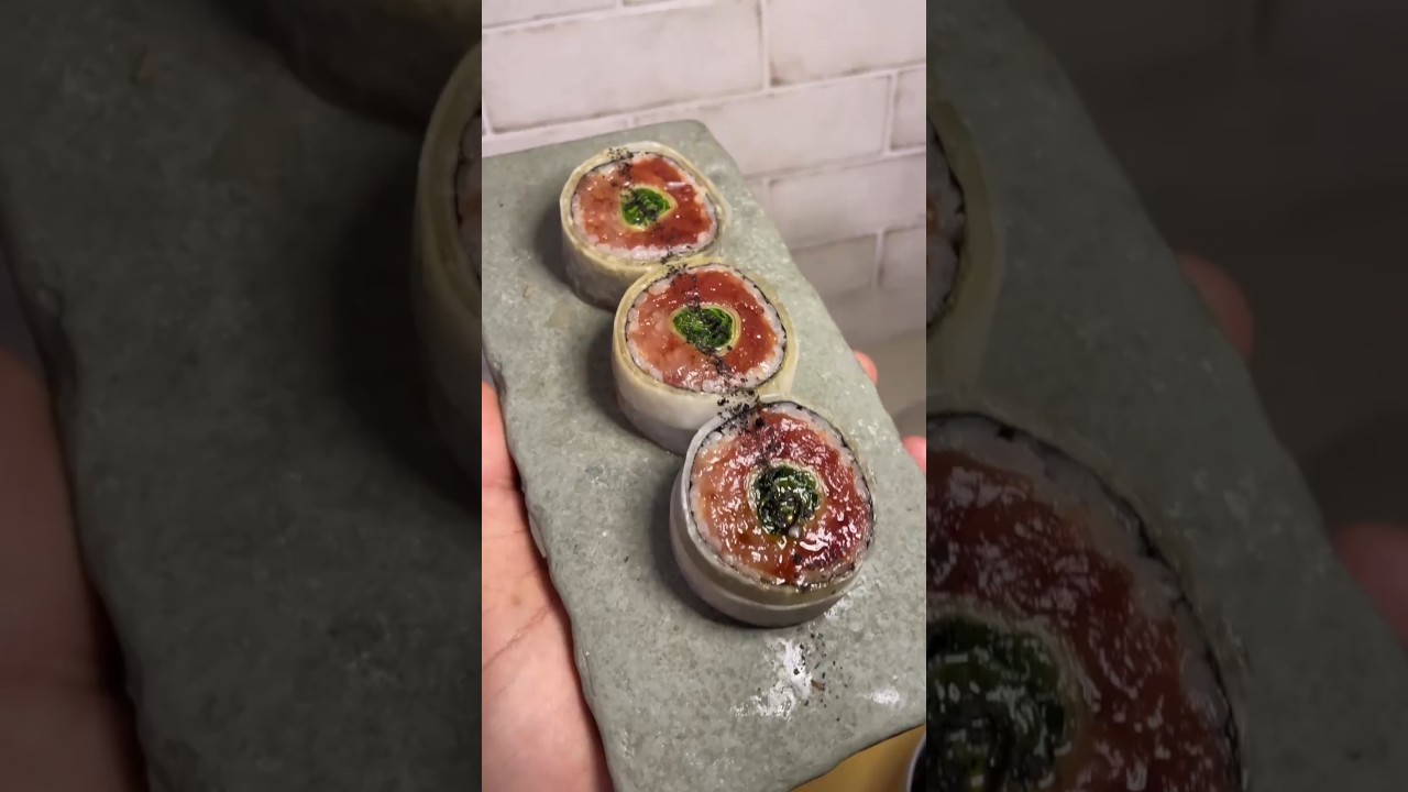 Sushi roll. Food app 