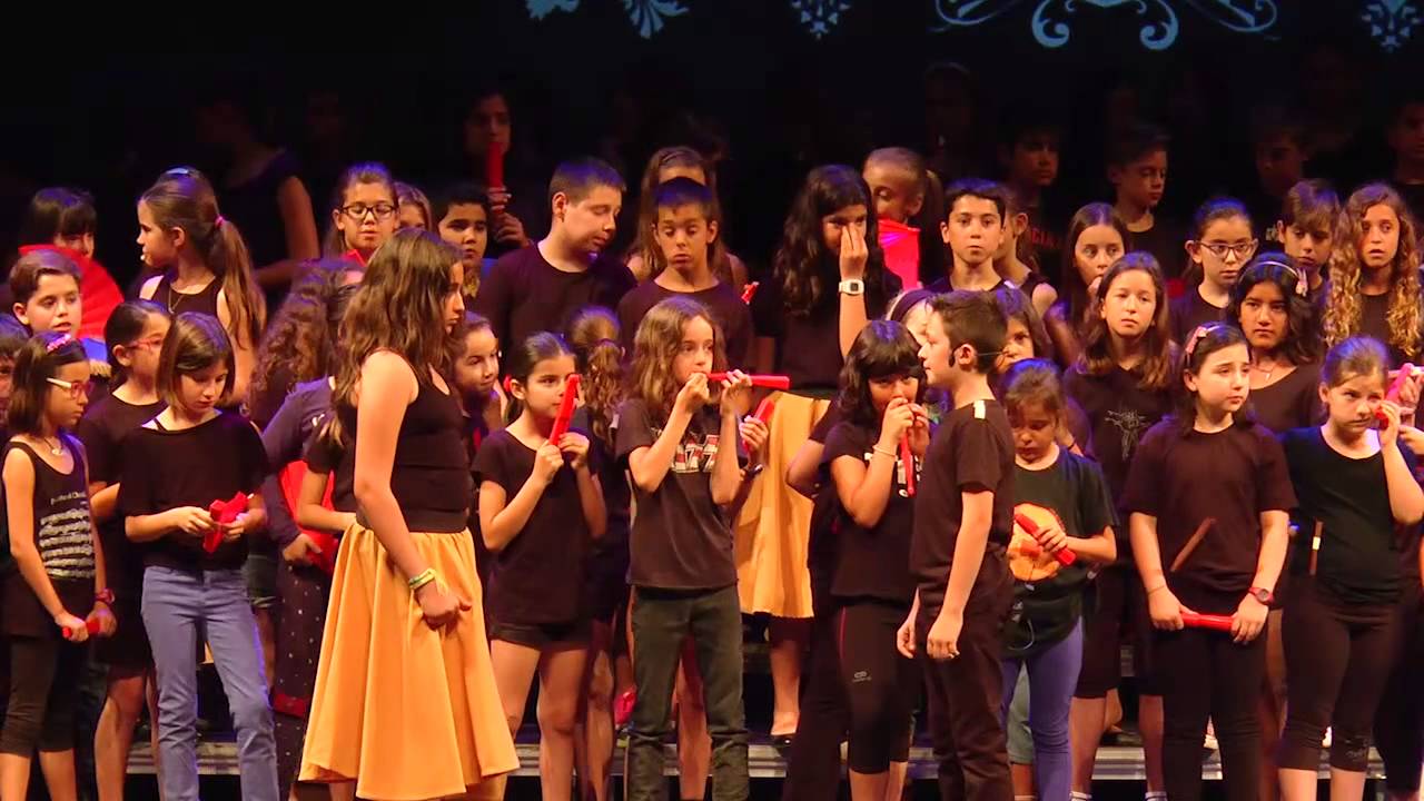 CARMEN. AMELIE I MÉS. CLOENDA CURS 14-15 CEIP MARTÍNEZ TORRES (ALDAIA)