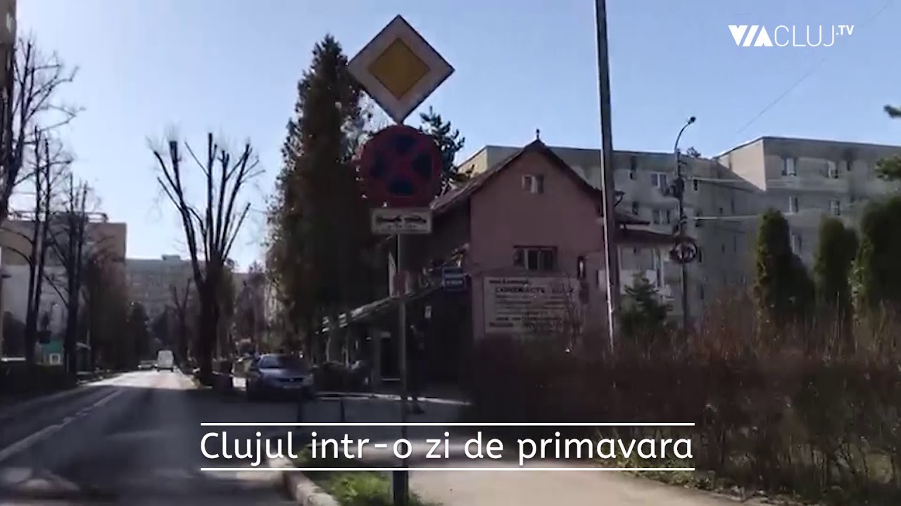 O plimbare prin Cluj-Napoca, primăvara, &icirc;ntr-o vineri dupămasă