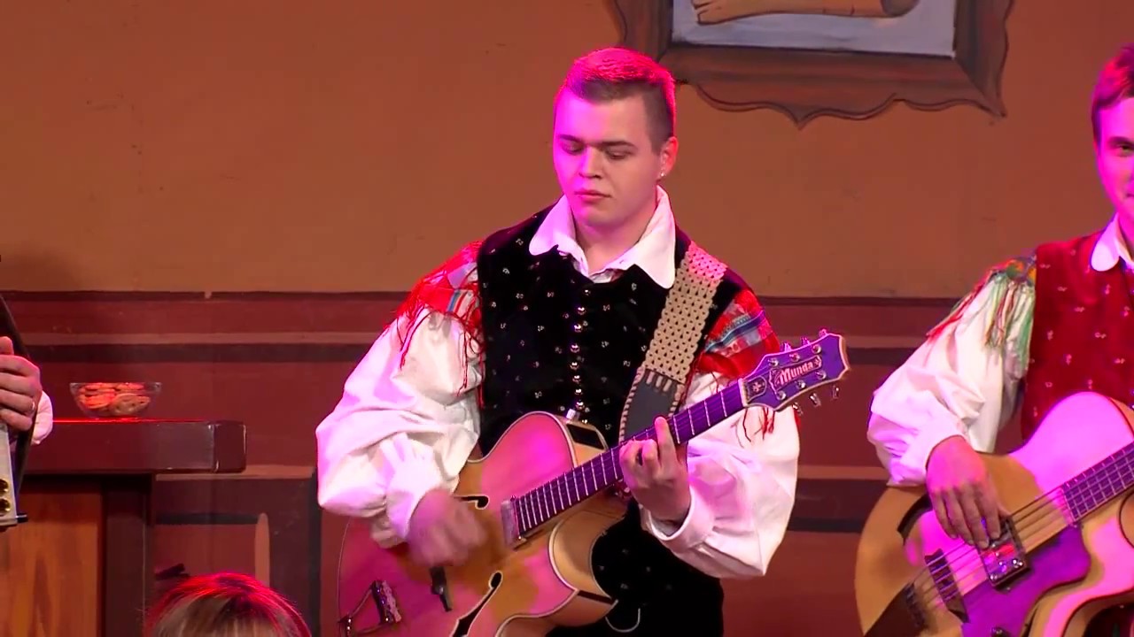 Drobna prevara - V hramu z muzikanti 2017 - Klavžar - Maurer - Kozole