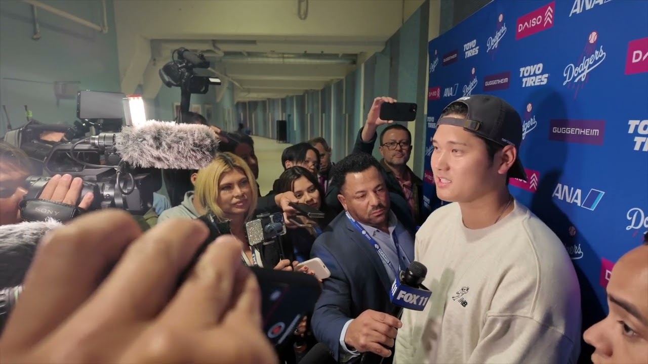 Shohei Ohtani Reacts to Hitting EPIC Walk-Off Home Run on His Bobblehead Night!