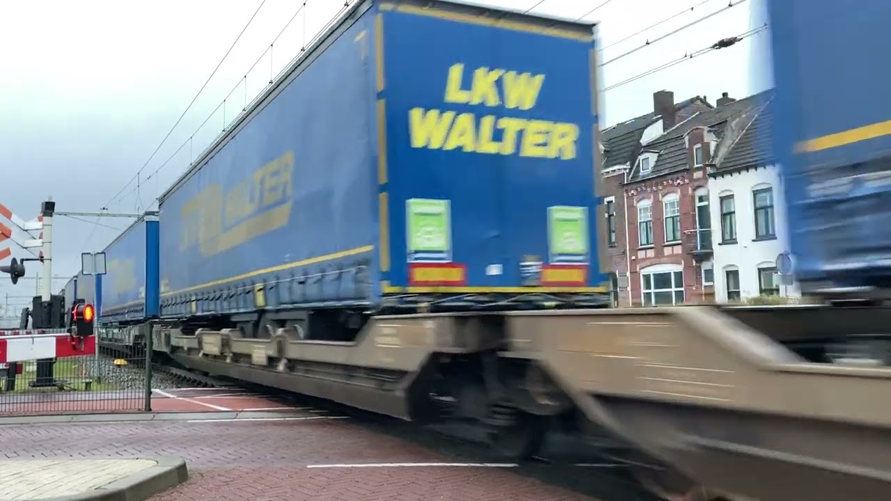 G1206 met Bertschi AG shuttle in Roermond