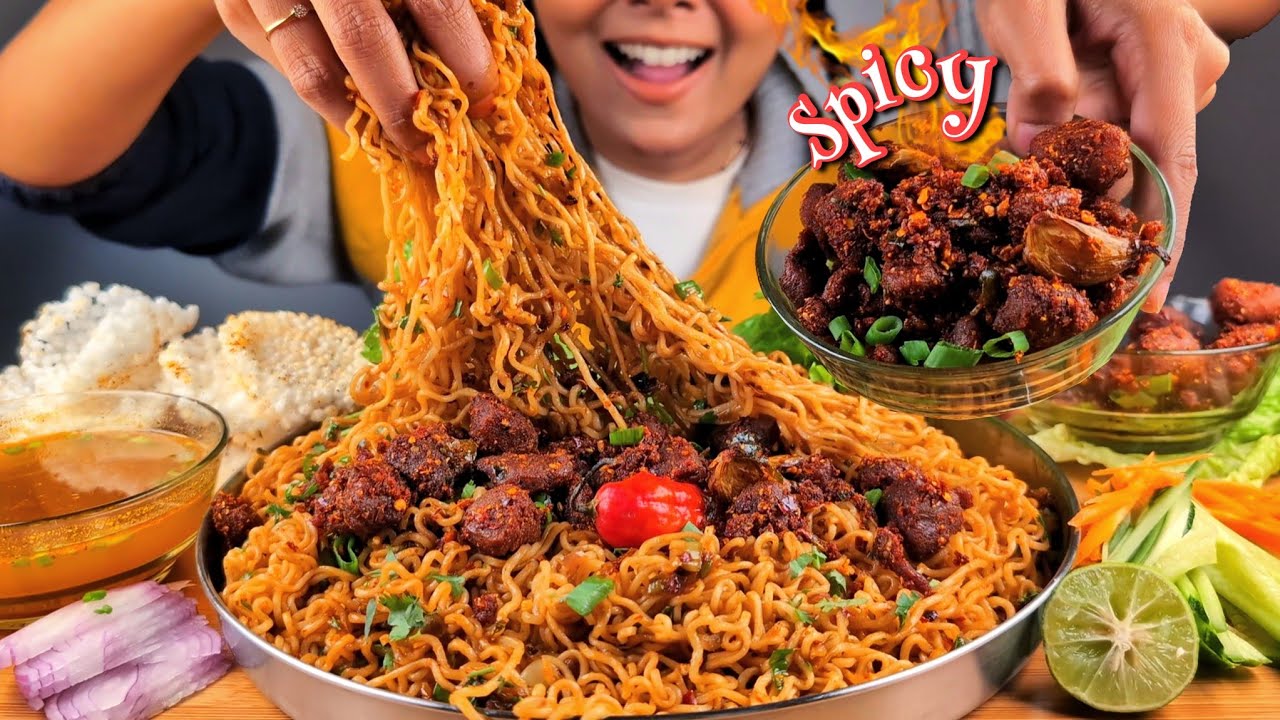 COOKING & EATING SPICY SOYA NUTRI PICKLE WITH MAGGI NOODLES & BHOOTJOLOKIA | EXTREMELY SPICY NOODLES