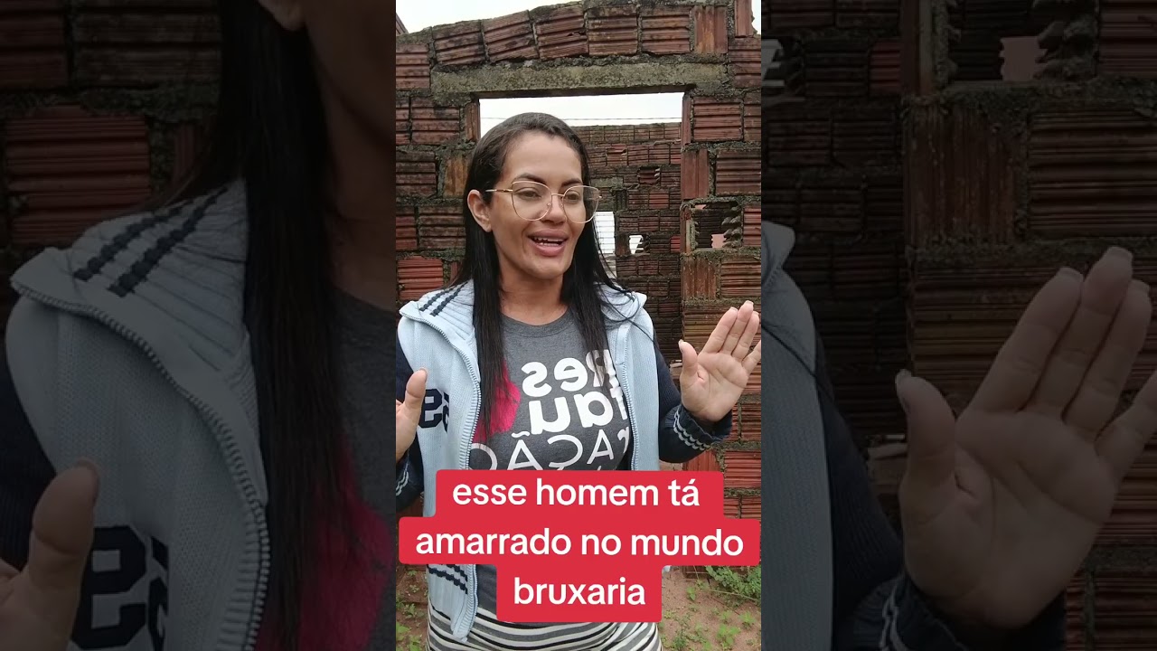 Esse homem está amarrado na bruxaria