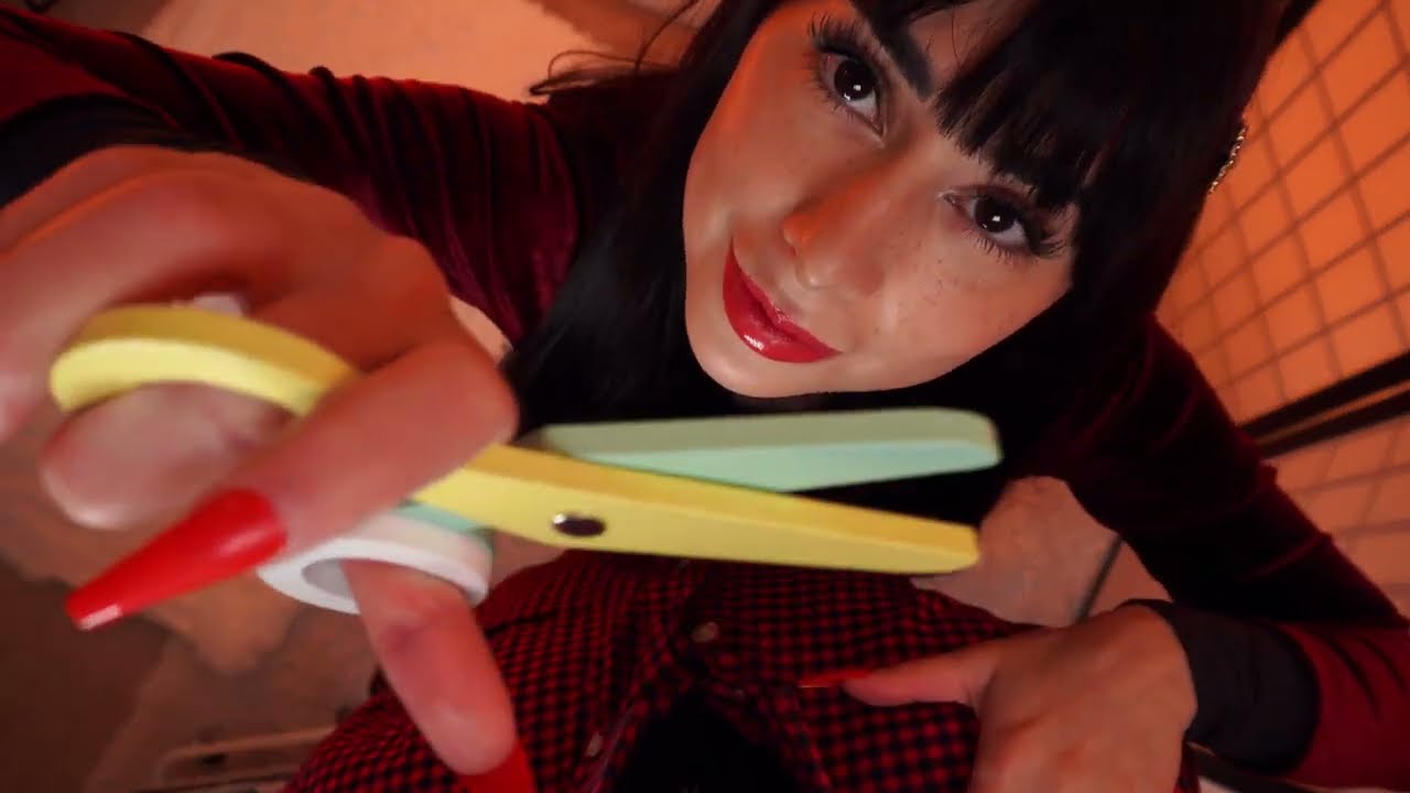 ASMR | You Came Over 😌🤫 (asmr girlfriend roleplay, haircut, sleep tingles)