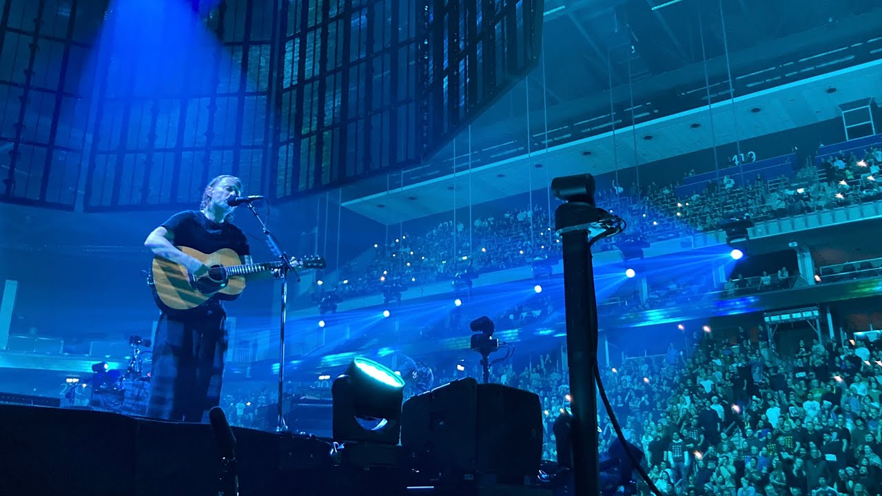 Radiohead - Fake Plastic Trees - live Berlin 2025-12-11 night 3 (Thursday)