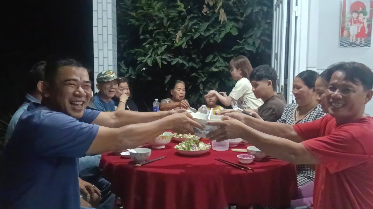Bất Ngờ Được Khách Quý Đến Thăm HTMT & Family 
